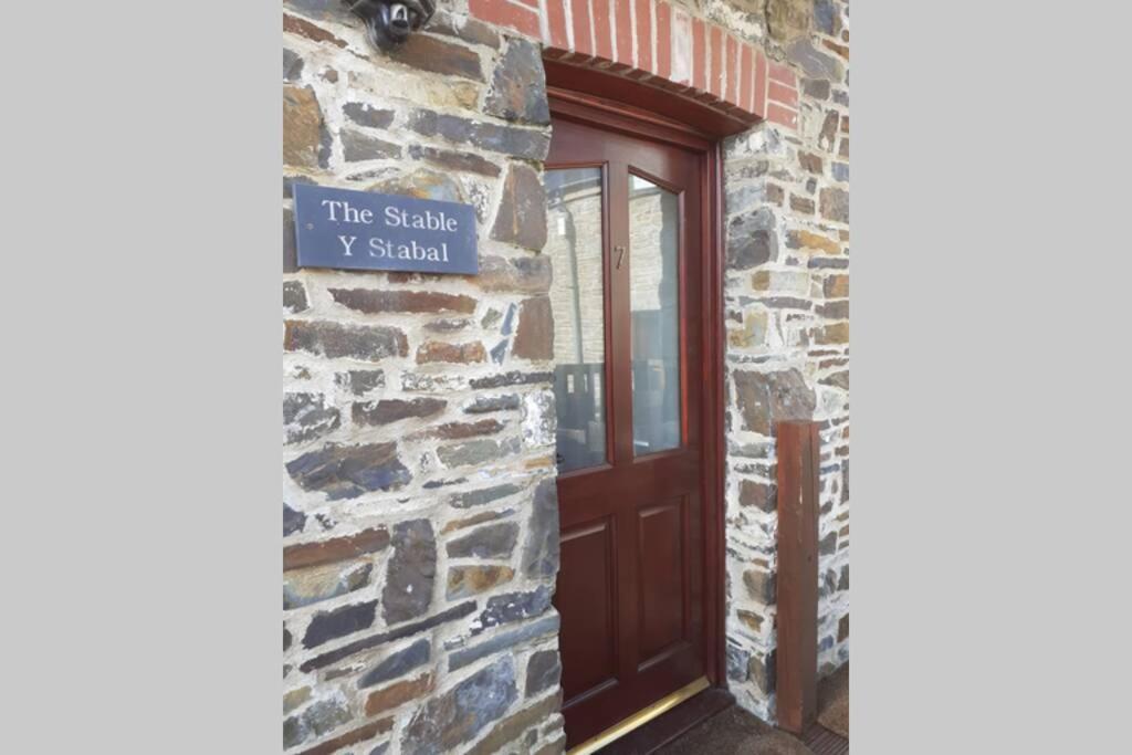 Willa The Stable Aberystwyth Zewnętrze zdjęcie